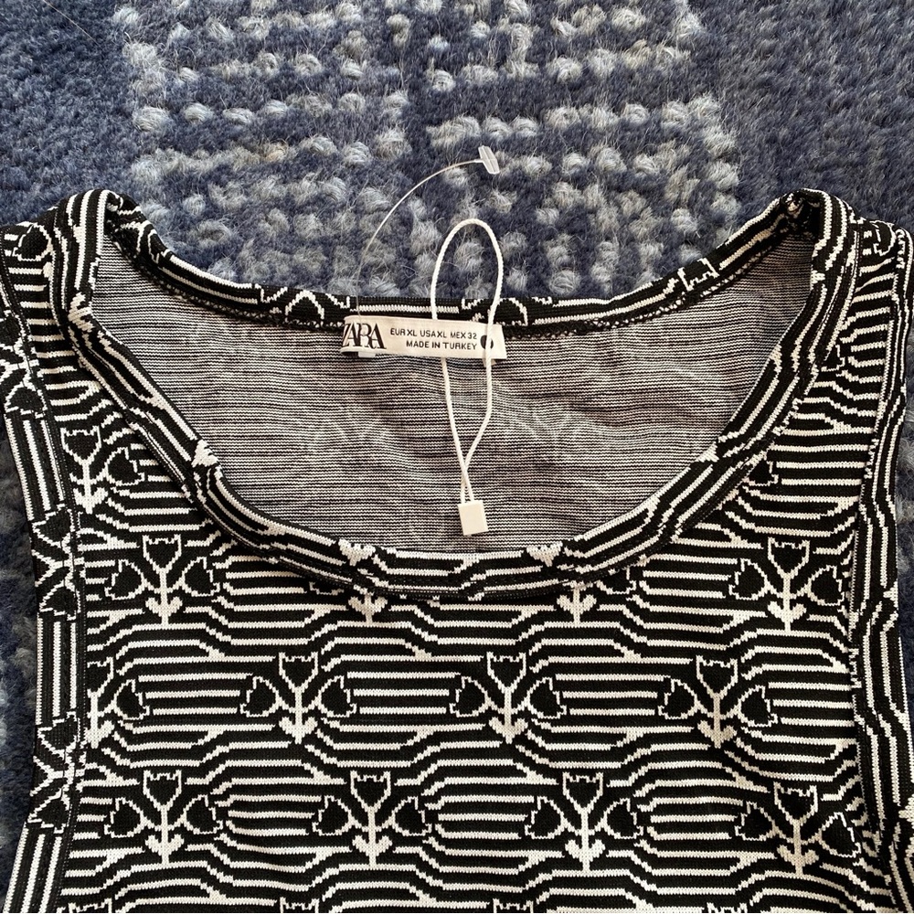 🖤 ZARA BLACK WHITE STRIPE FLORAL CROP TOP! - Picture 8 of 9